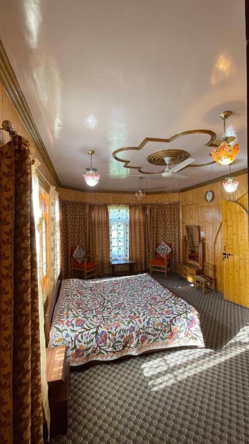 Dilaram Guest House Srīnagar Exteriér fotografie