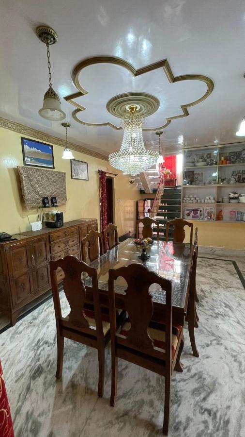 Dilaram Guest House Srīnagar Exteriér fotografie