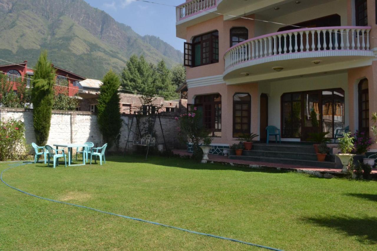 Dilaram Guest House Srīnagar Exteriér fotografie